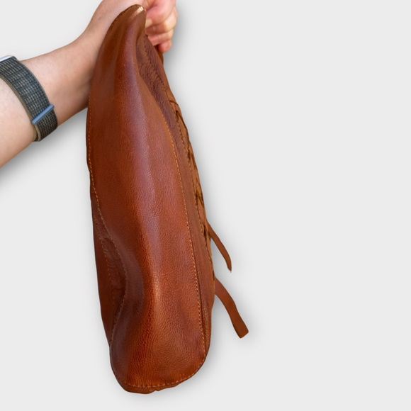 Vilenca Holland Zip Tote - Picture 5 of 11